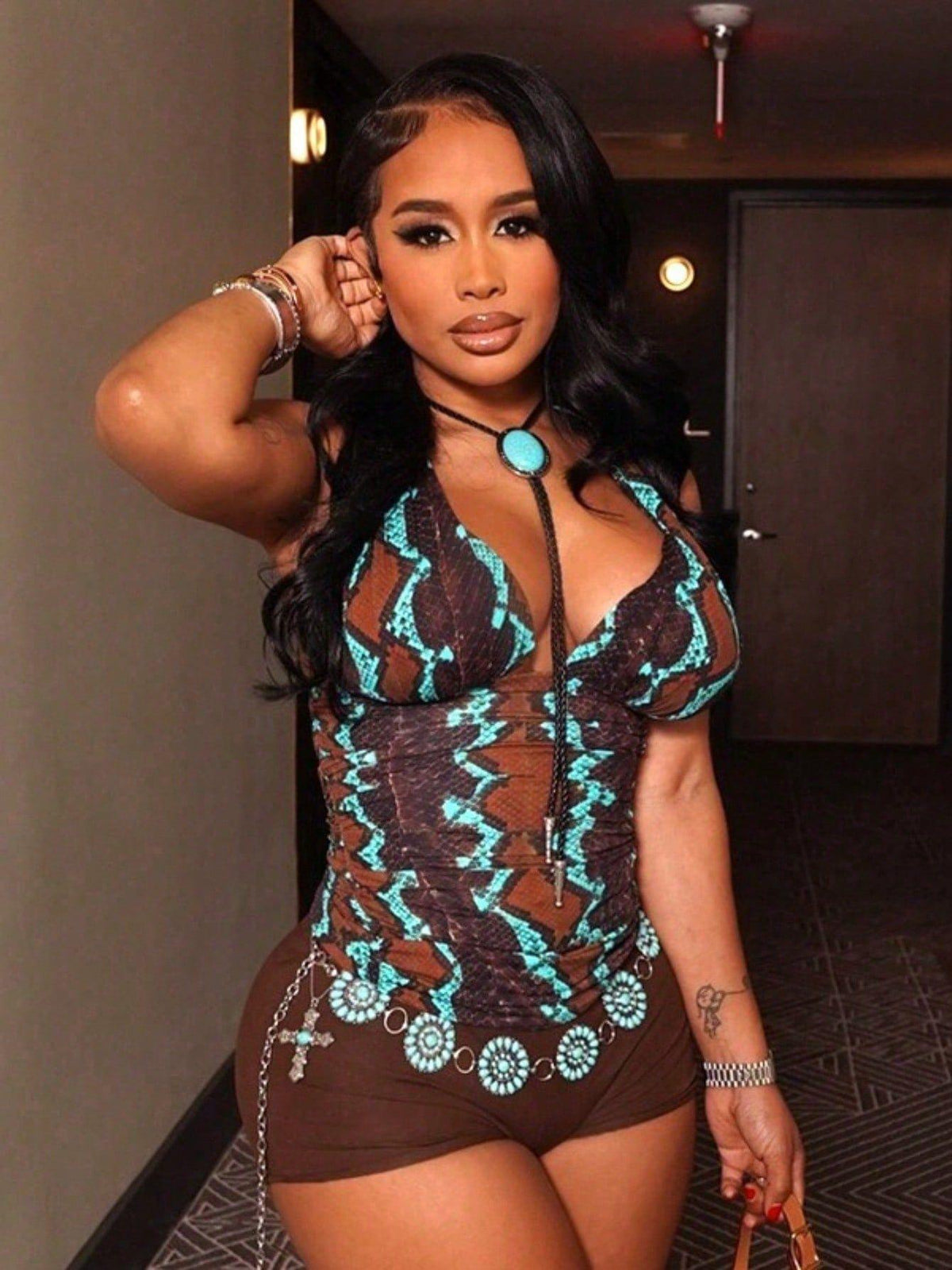 Women's Snake Print Halter Neck Top Deep V-Neck Lace-Up Open Back Ruched Bodycon Animal Print Cami Slim Fit Clubwear Night Out Festival Western